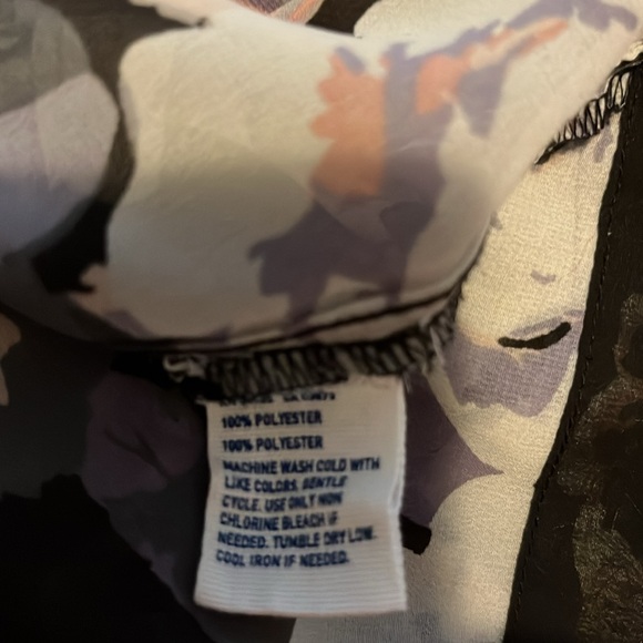 American Eagle black/pink floral sheer blouse XL - Picture 4 of 5